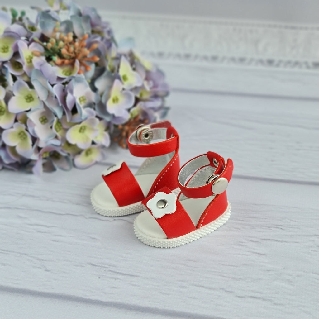 Paola Reina doll shoes. Shoes for Paola Reina Dolls.
