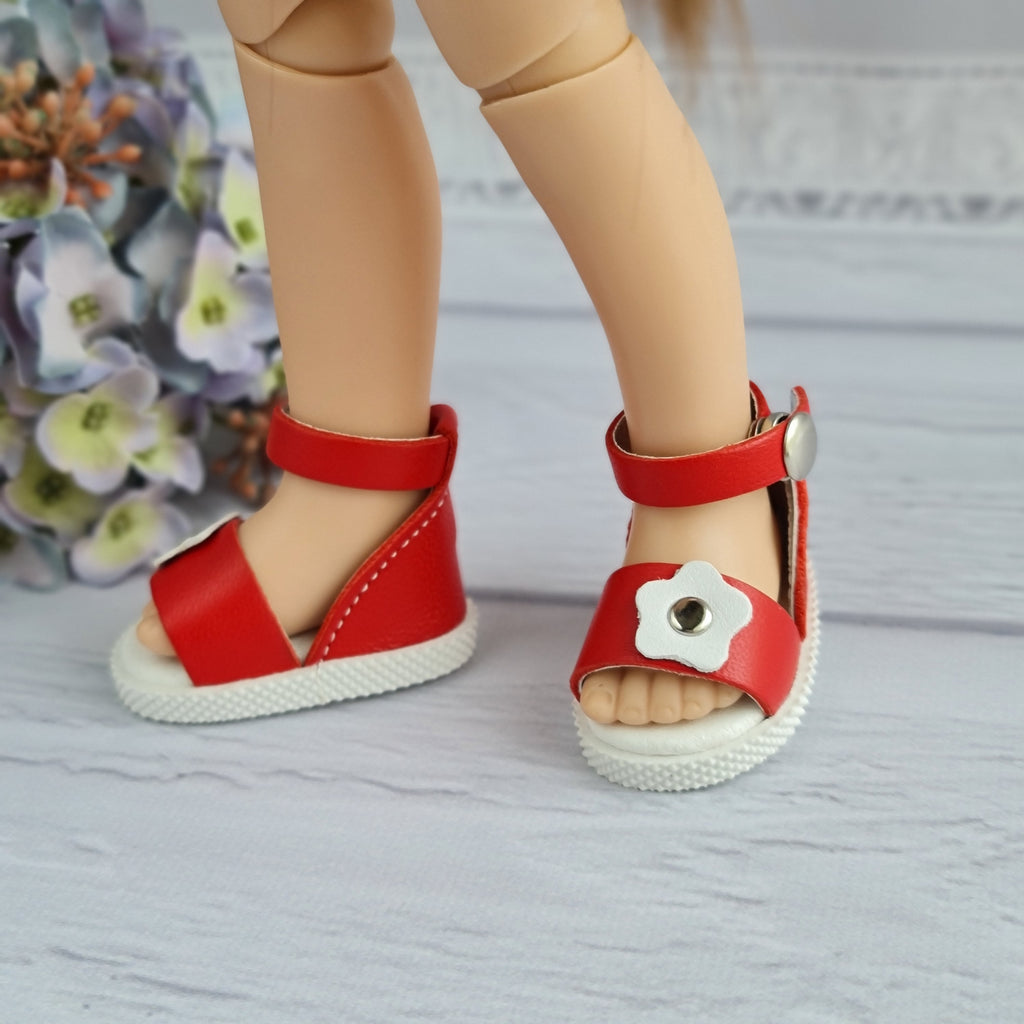 Paola Reina doll shoes. Shoes for Paola Reina Dolls.