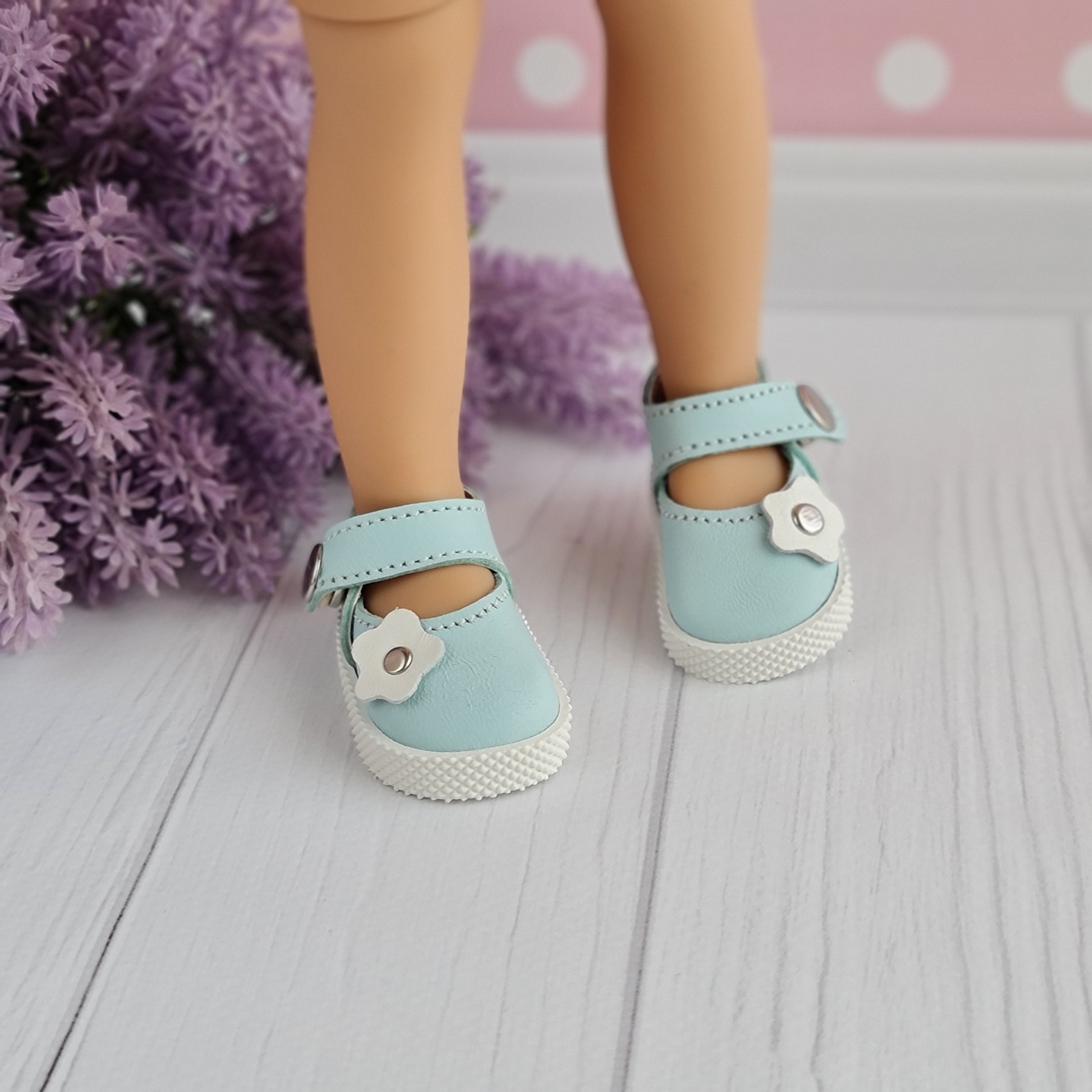 Gotz Little kidz doll shoes. 14 inch doll shoes.