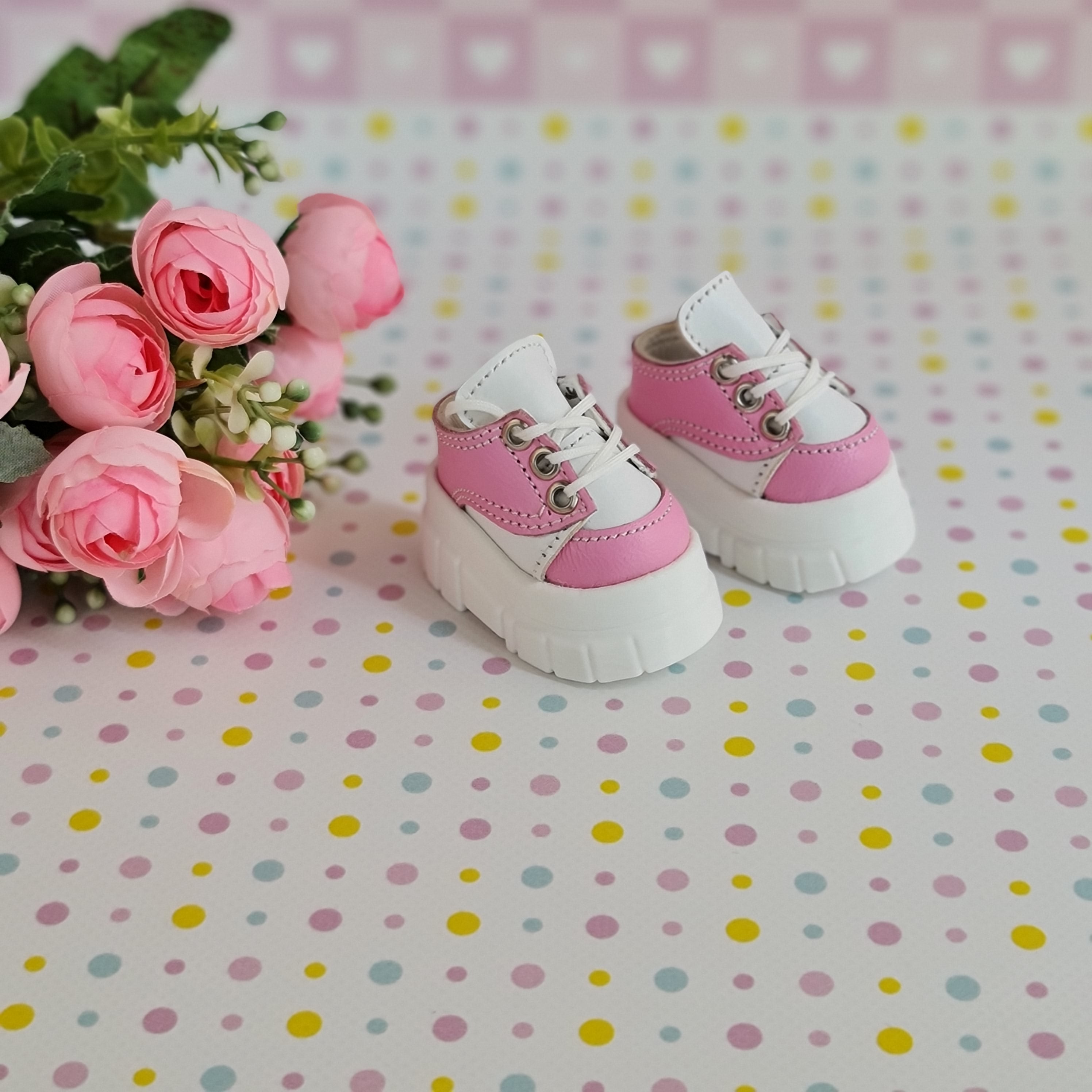 Paola Reina doll shoes. Shoes for Paola Reina Dolls.