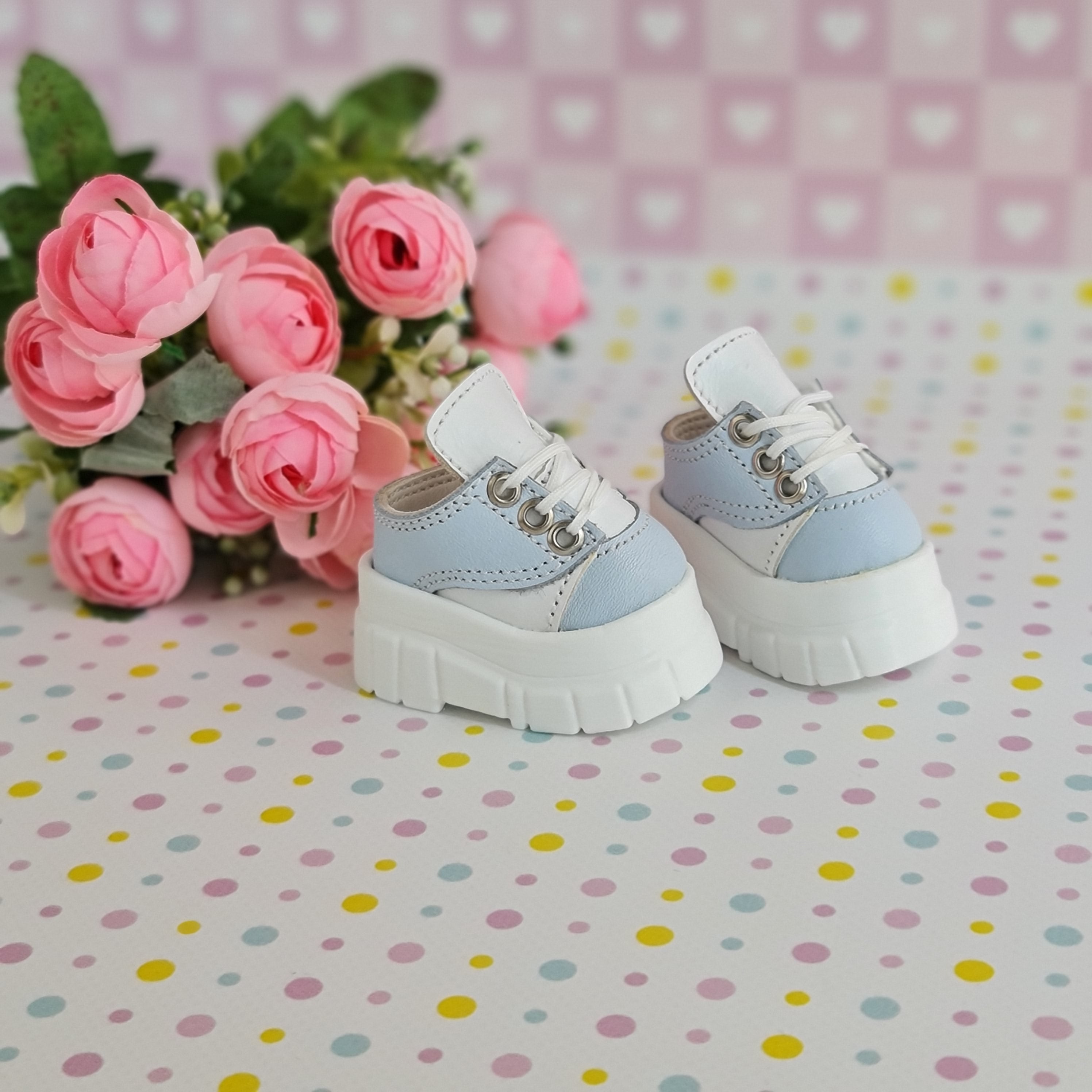 Paola Reina doll shoes. Shoes for Paola Reina Dolls.