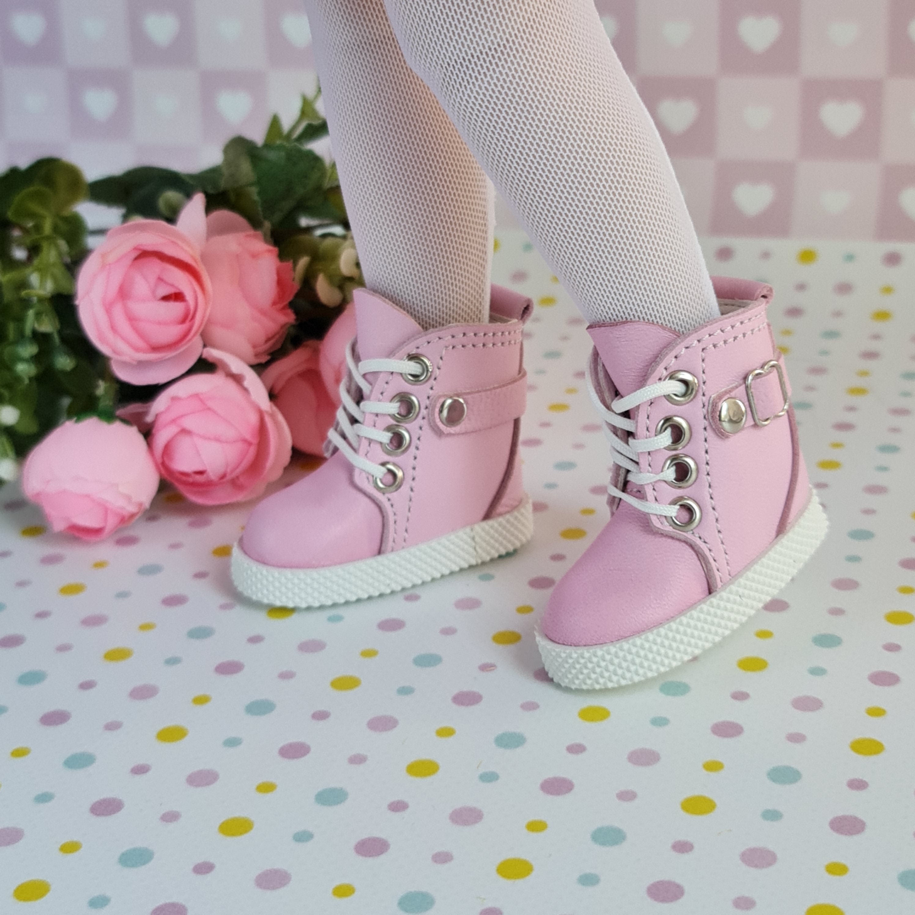 Ruby Red doll shoes. Shoes for Ruby Red Fashion Friends doll.