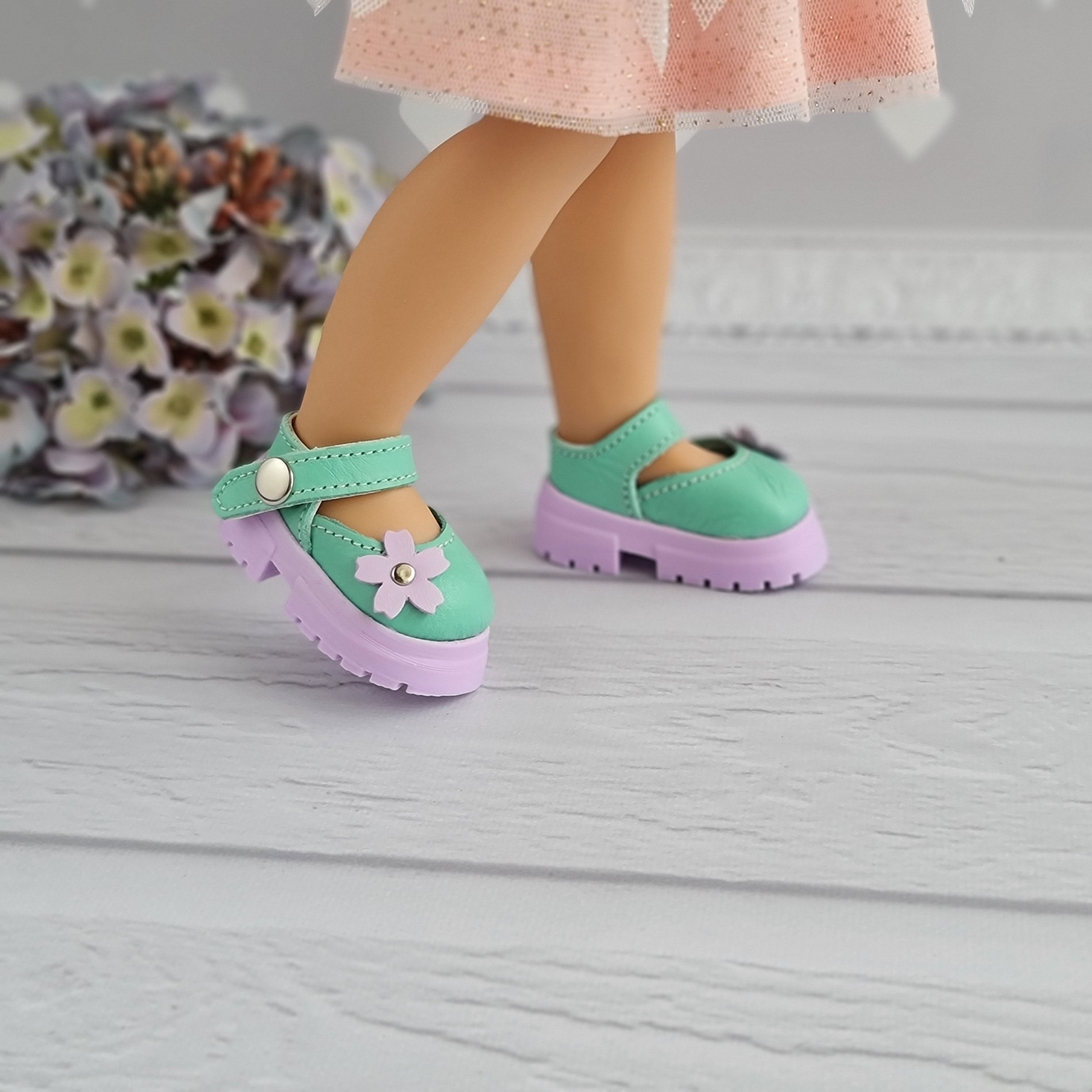 Gotz Little kidz doll shoes. 14 inch doll shoes.
