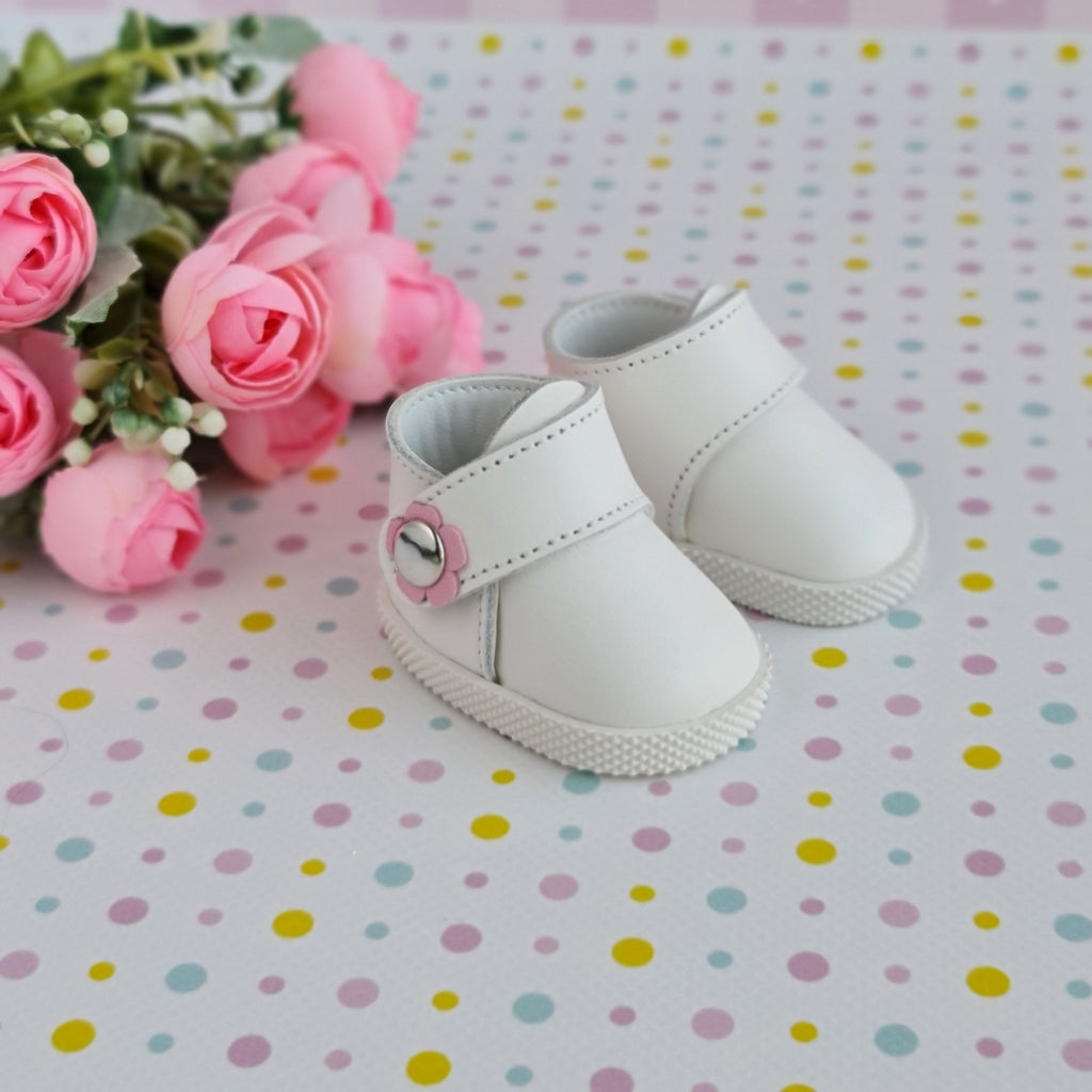 Shoes for Sasha Morgenthaler dolls. 16 inch.
