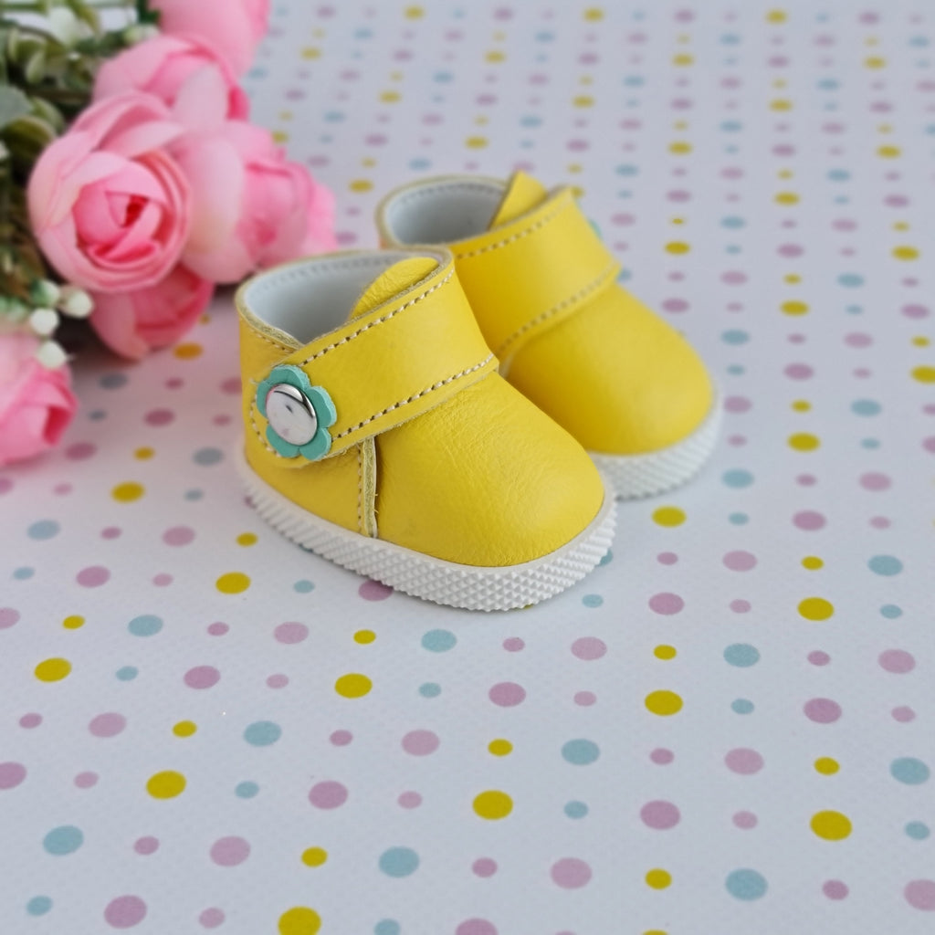Shoes for Sasha Morgenthaler dolls. 16 inch.