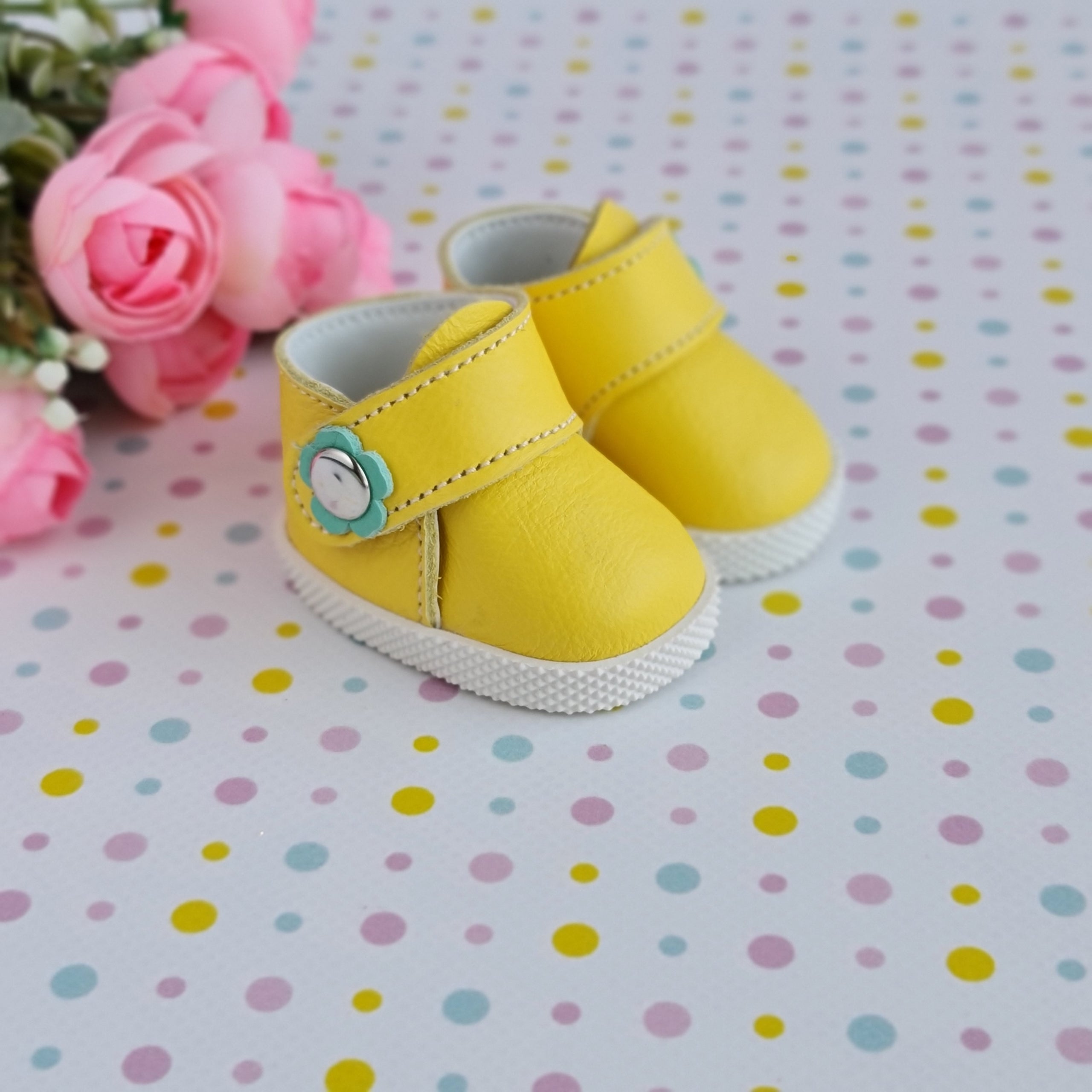 Shoes for Sasha Morgenthaler dolls. 16 inch.