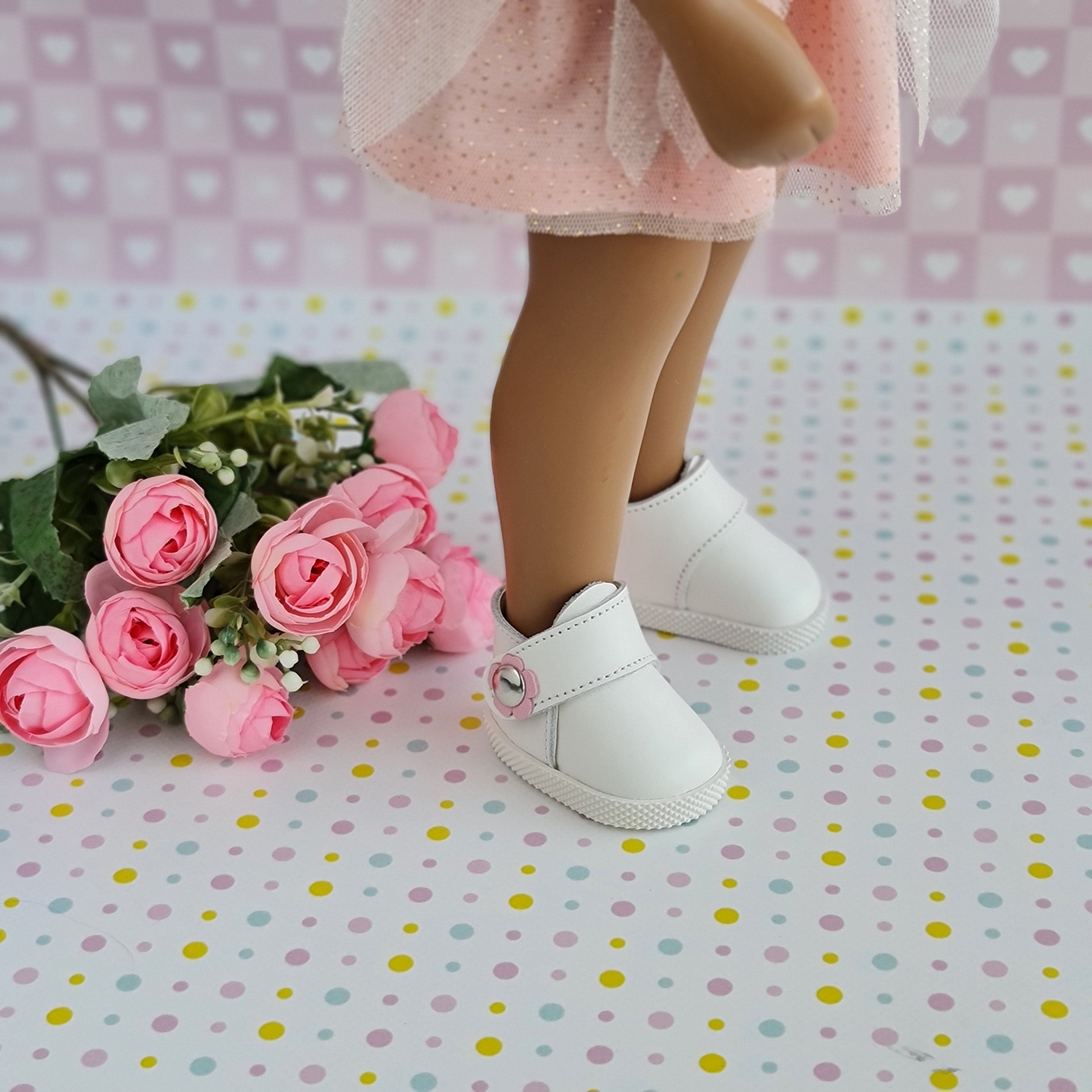 Shoes for Sasha Morgenthaler dolls. 16 inch.