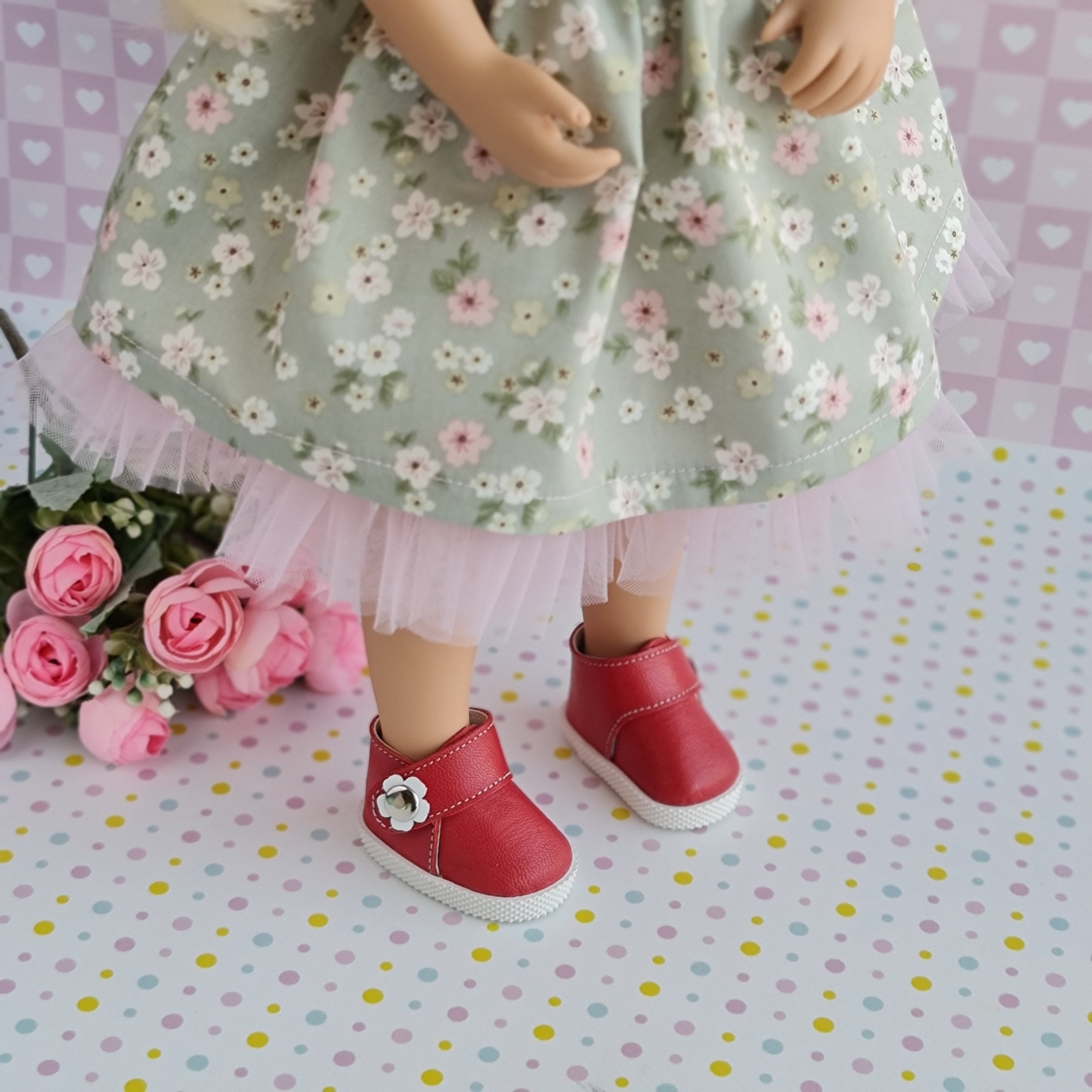 Shoes for Sasha Morgenthaler dolls. 16 inch. Petitcollin Starlette doll shoes.