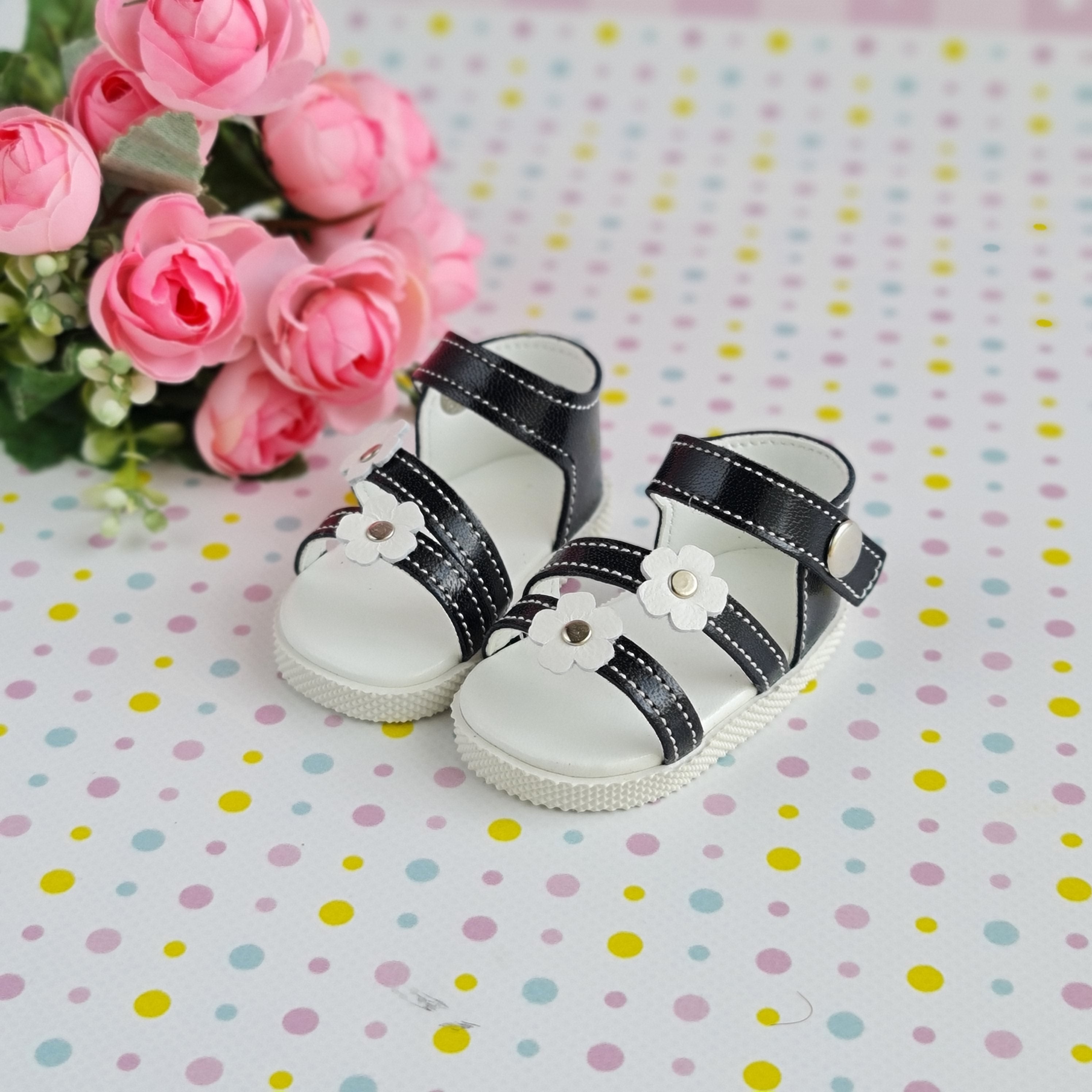 Gotz Happy kidz doll shoes. 18inch doll shoes.