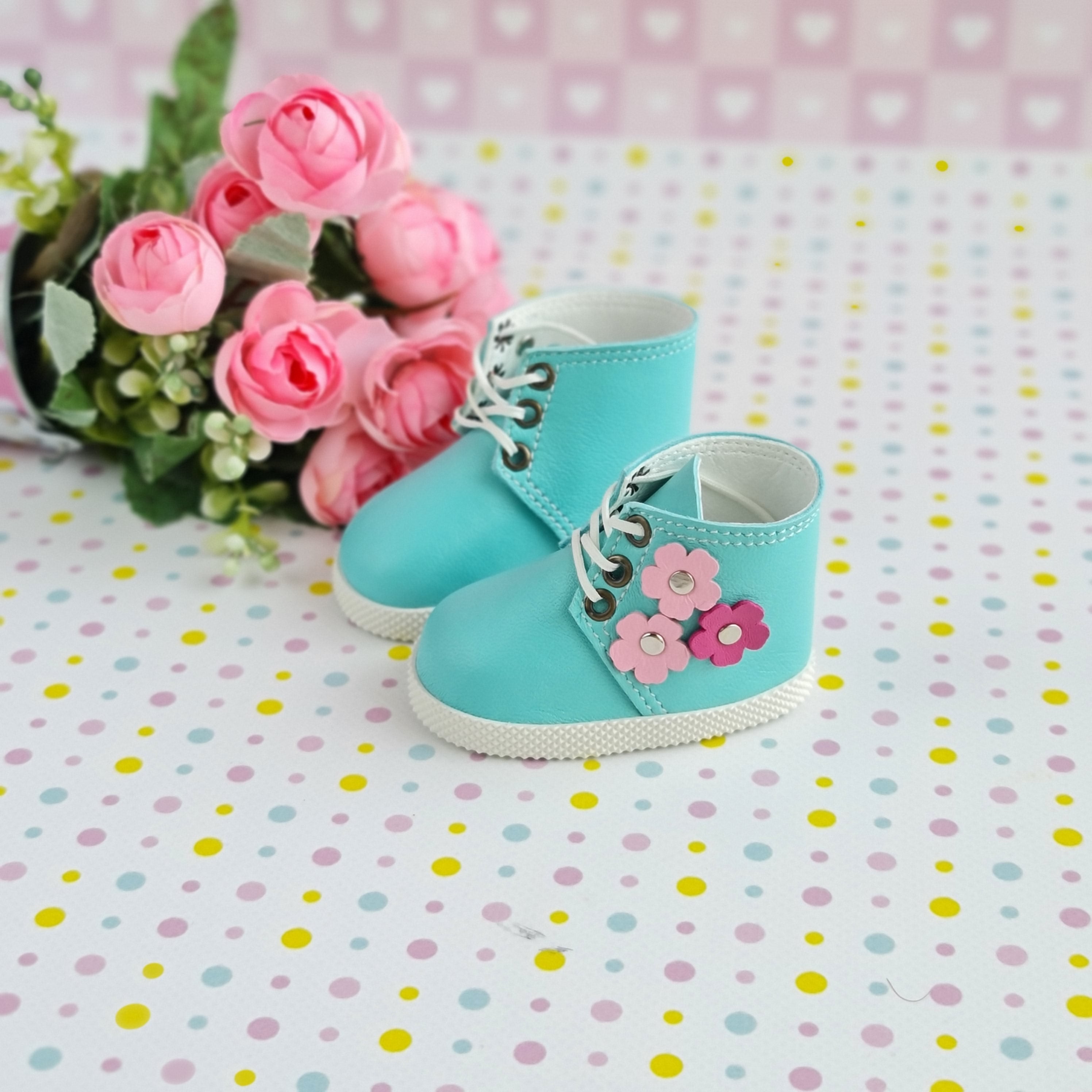 Gotz Happy kidz doll shoes. 18inch doll shoes.