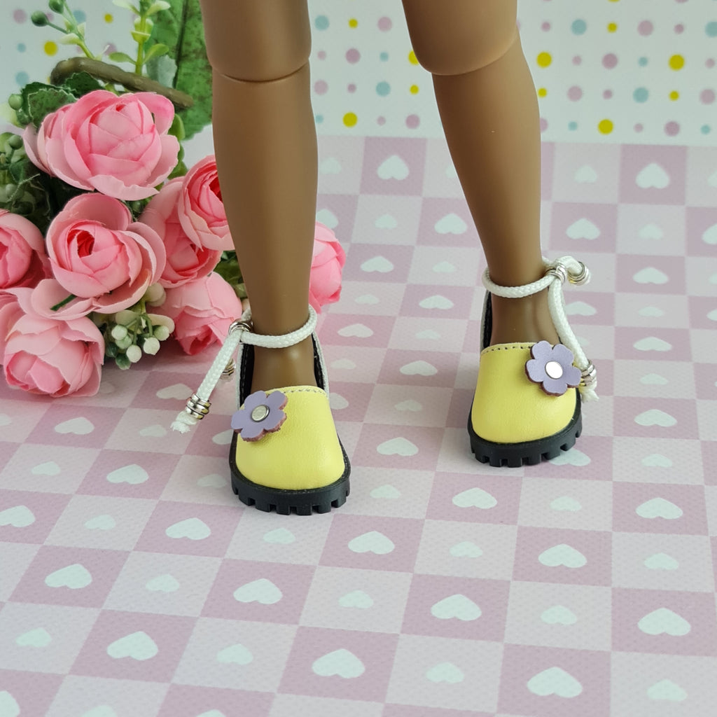 Ruby Red doll shoes. Shoes for Ruby Red Fashion Friends doll.