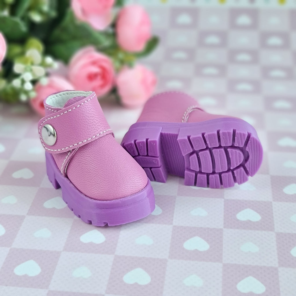 Gotz Little kidz doll shoes. 14 inch doll shoes.