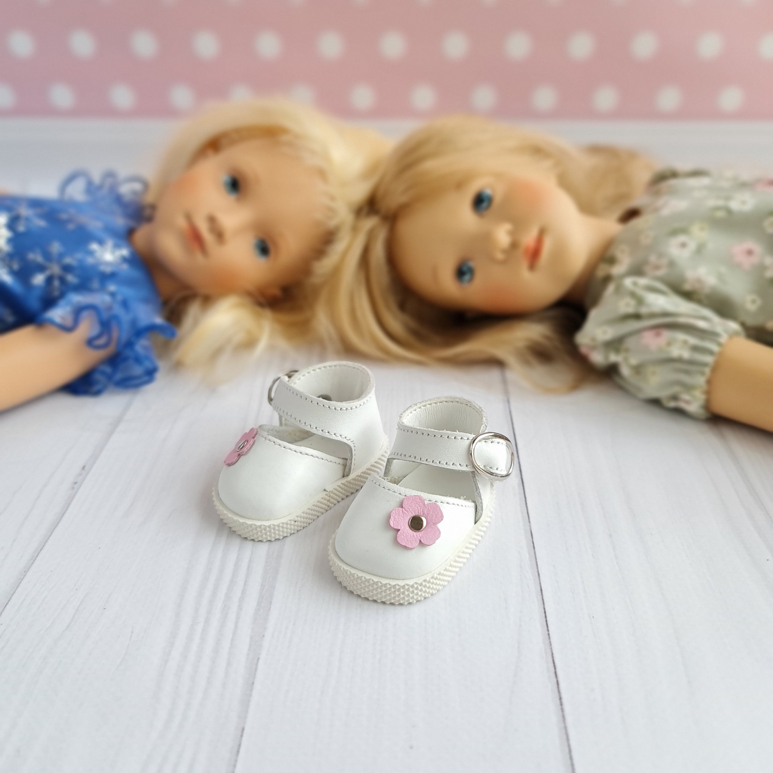 Shoes for Sasha Morgenthaler dolls. 16 inch.