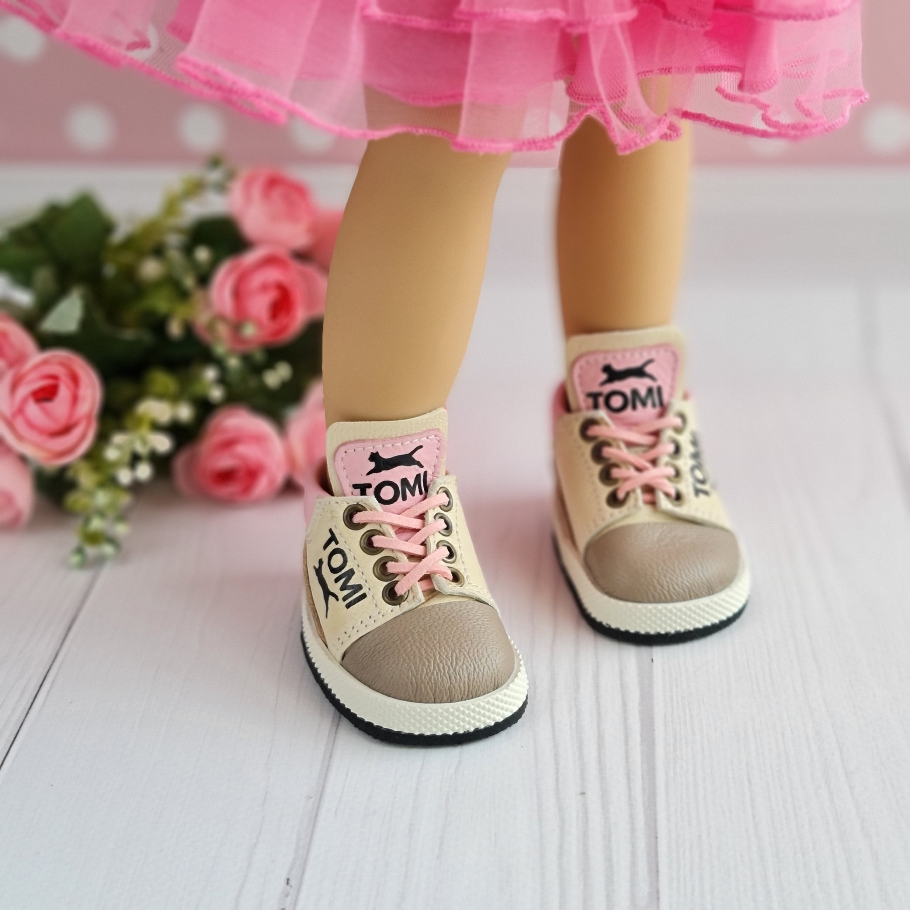 Gotz Happy kidz doll shoes. 18inch doll shoes.