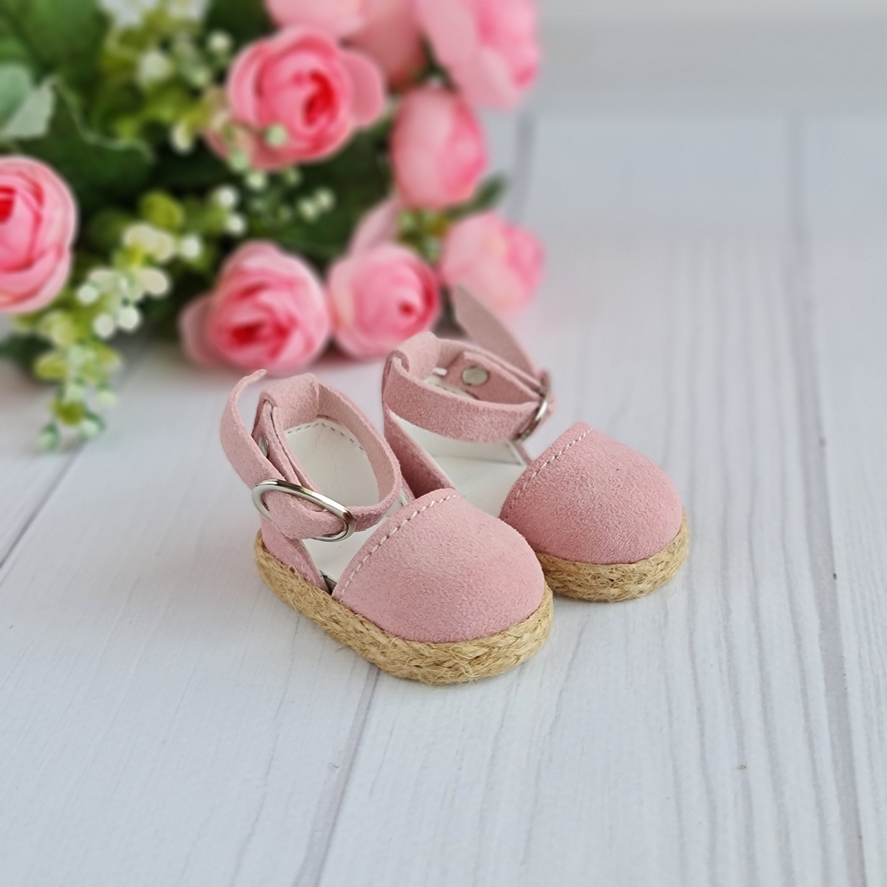 Paola Reina doll shoes. Shoes for Paola Reina Dolls.